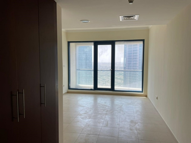 High Floor | Near Metro  | 1 BR Apartment For Sale-pic_3